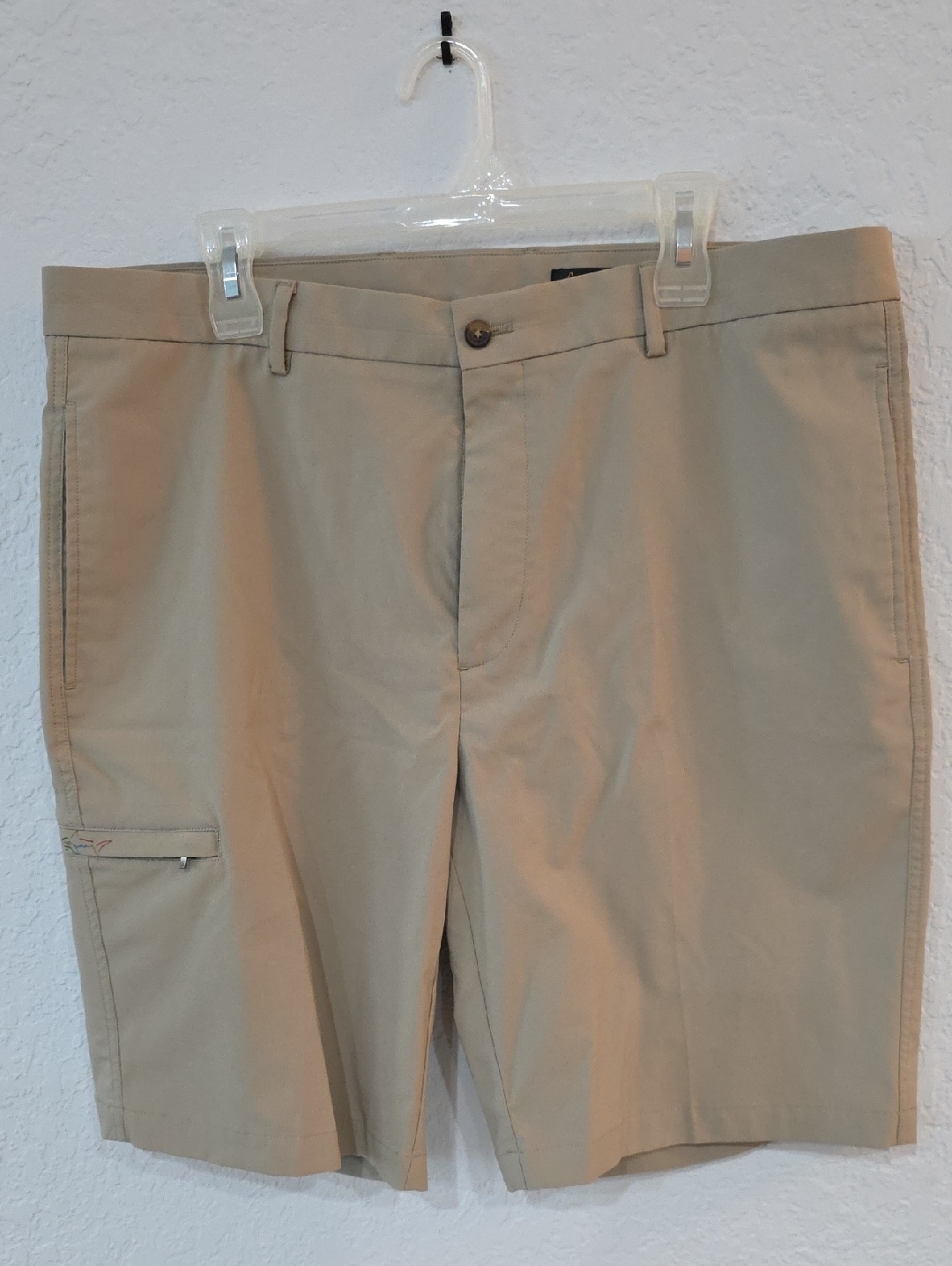 Greg Norman Collection Tan Cargo Shorts Size 38